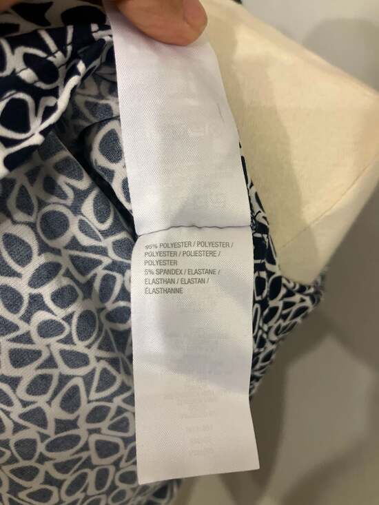 Susan Graver Plus Size 3X Geometric Print Sleeveless Sharkbite Hem Tunic Top - Picture 5 of 6